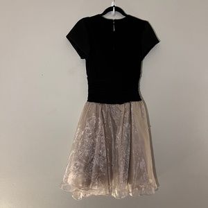 SLNY Two Tone Midi Dress